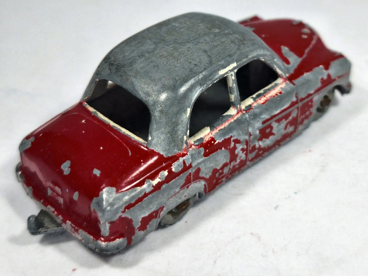 Vauxhall Cresta Matchbox 1950-1955 Czerwony 1:68 Made in United States – zdjęcie 3