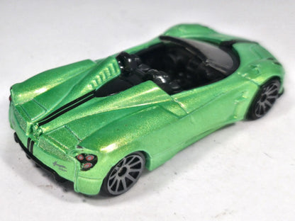 Pagani Huayra Hot Wheels 2013 HW CITY 1:64 Luzak Zielony – zdjęcie 3