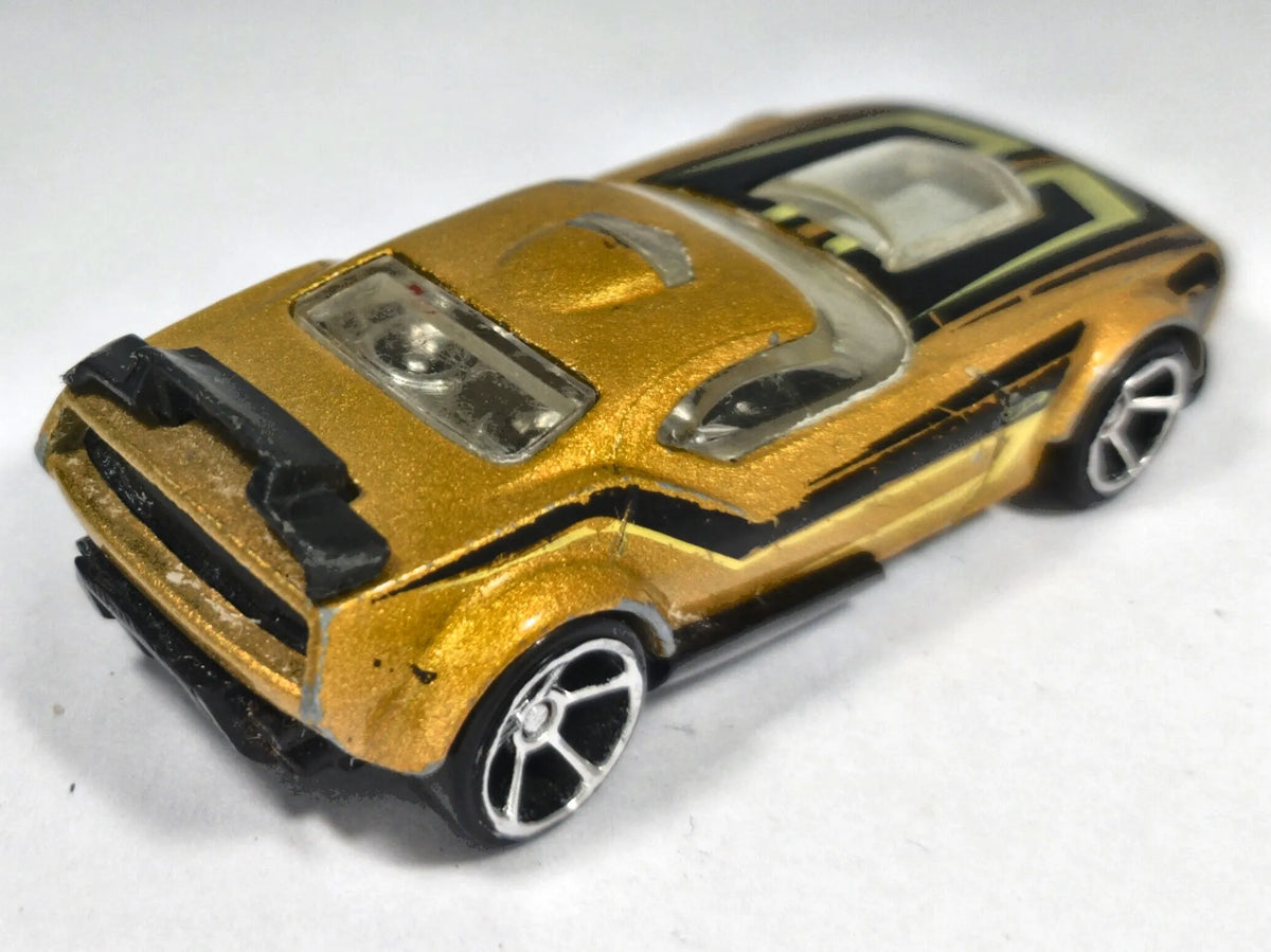 Fast Fish Hot Wheels 2006 1:64 Luzak Złoty – zdjęcie 3