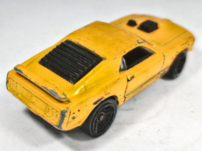 Ford Mustang Mach I Hot Wheels 1997 First Editions 1:64 Luzak Żółty – zdjęcie 3