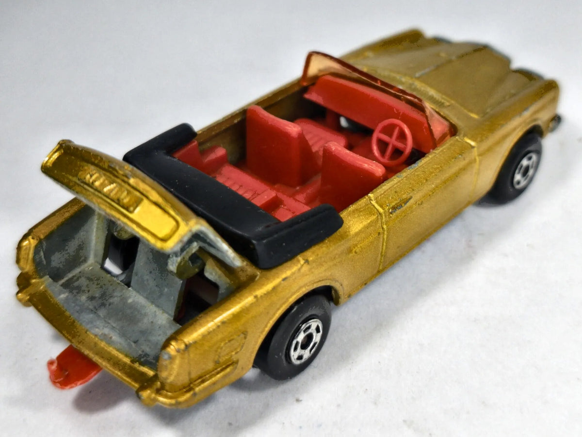 ROLLS ROYCE SILVER SHADOW COUPE Matchbox 1969 Złoty 1:67 Made in England – zdjęcie 3