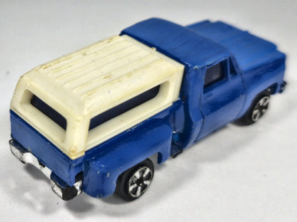 Chevrolet C10 Stepside Summer '90 Niebieski 1:64 Vintage model – zdjęcie 3