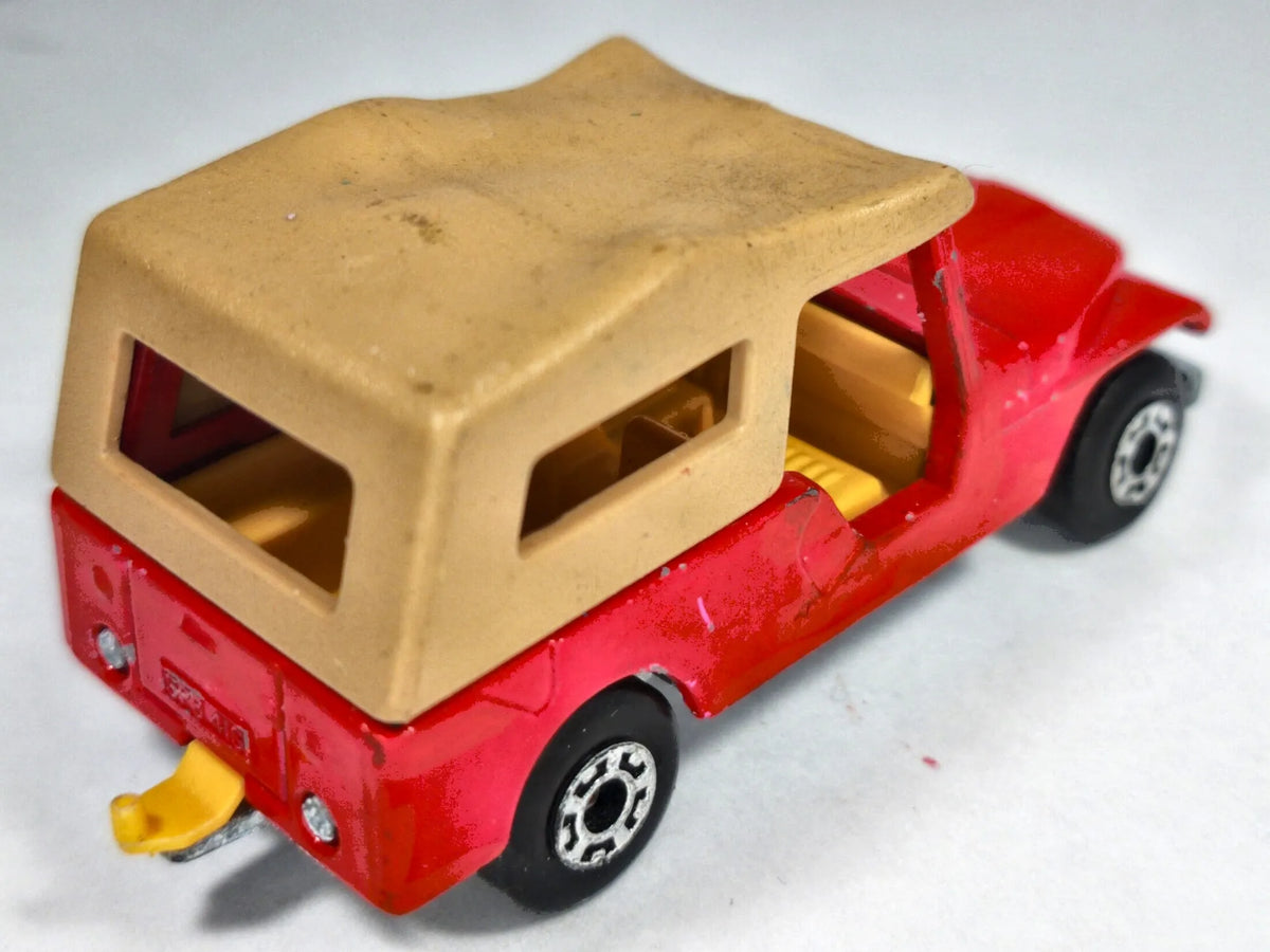 CJ8 JEEP Matchbox 1977 Made in England NO.53 Czerwony 1:45 – zdjęcie 3