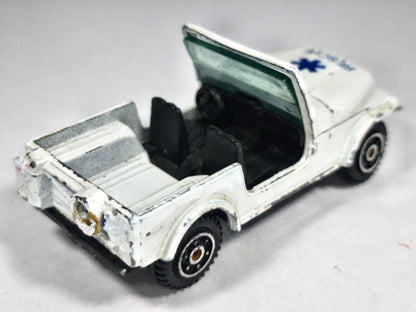 Rescue Jeep CJ7 Yatming Biały 1:64 – zdjęcie 3