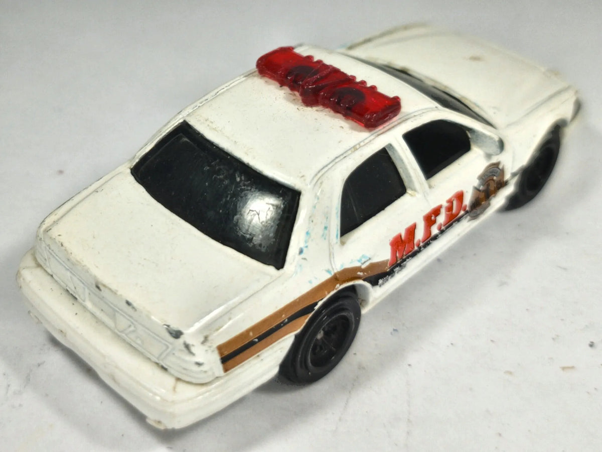 Ford Crown Victoria Police Matchbox 2006 1:64 K-9 Luzak Biały Policja – zdjęcie 3