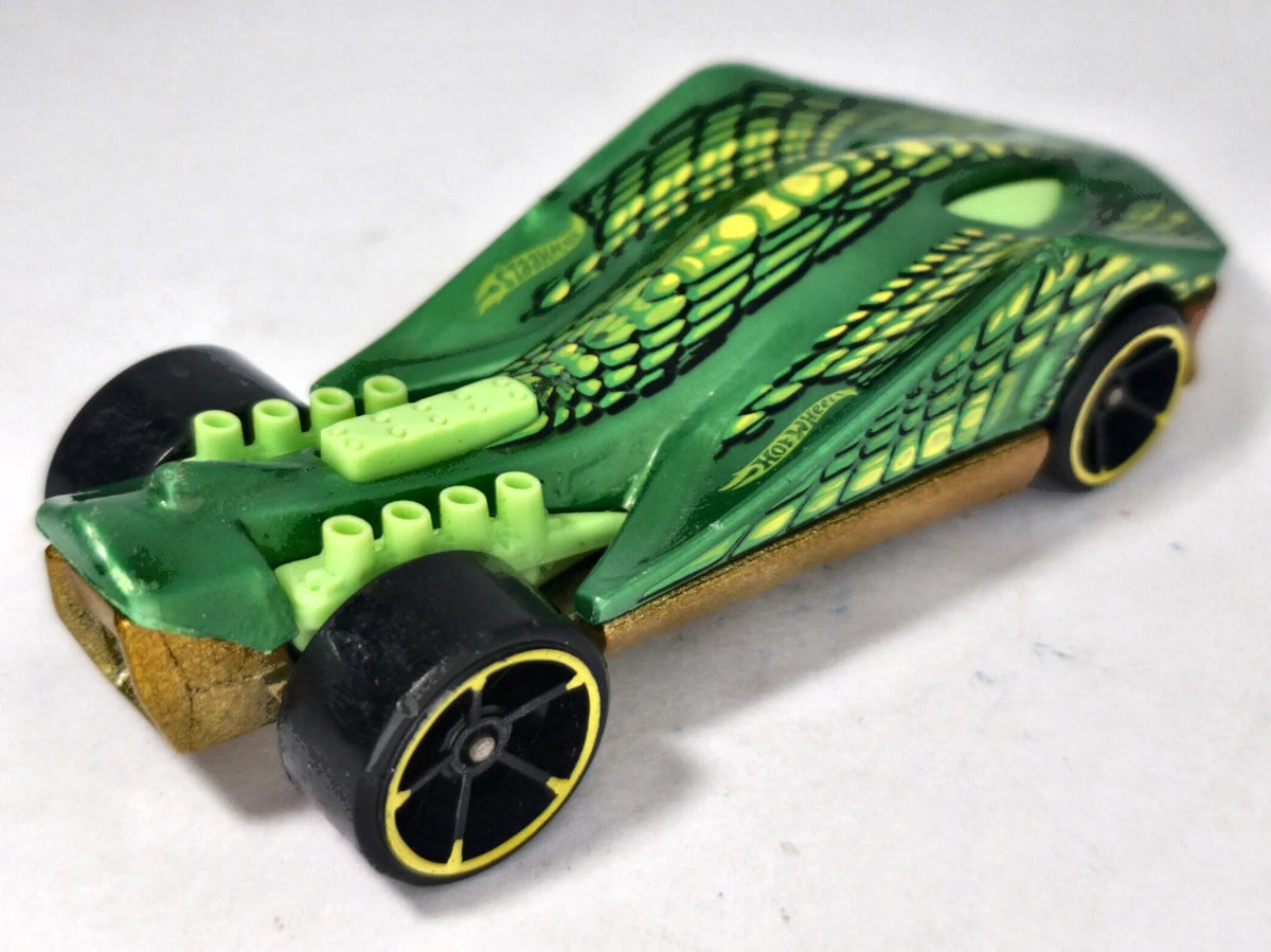 SUPER STINGER Hot Wheels 2009 Zielony 1:64 – zdjęcie 3