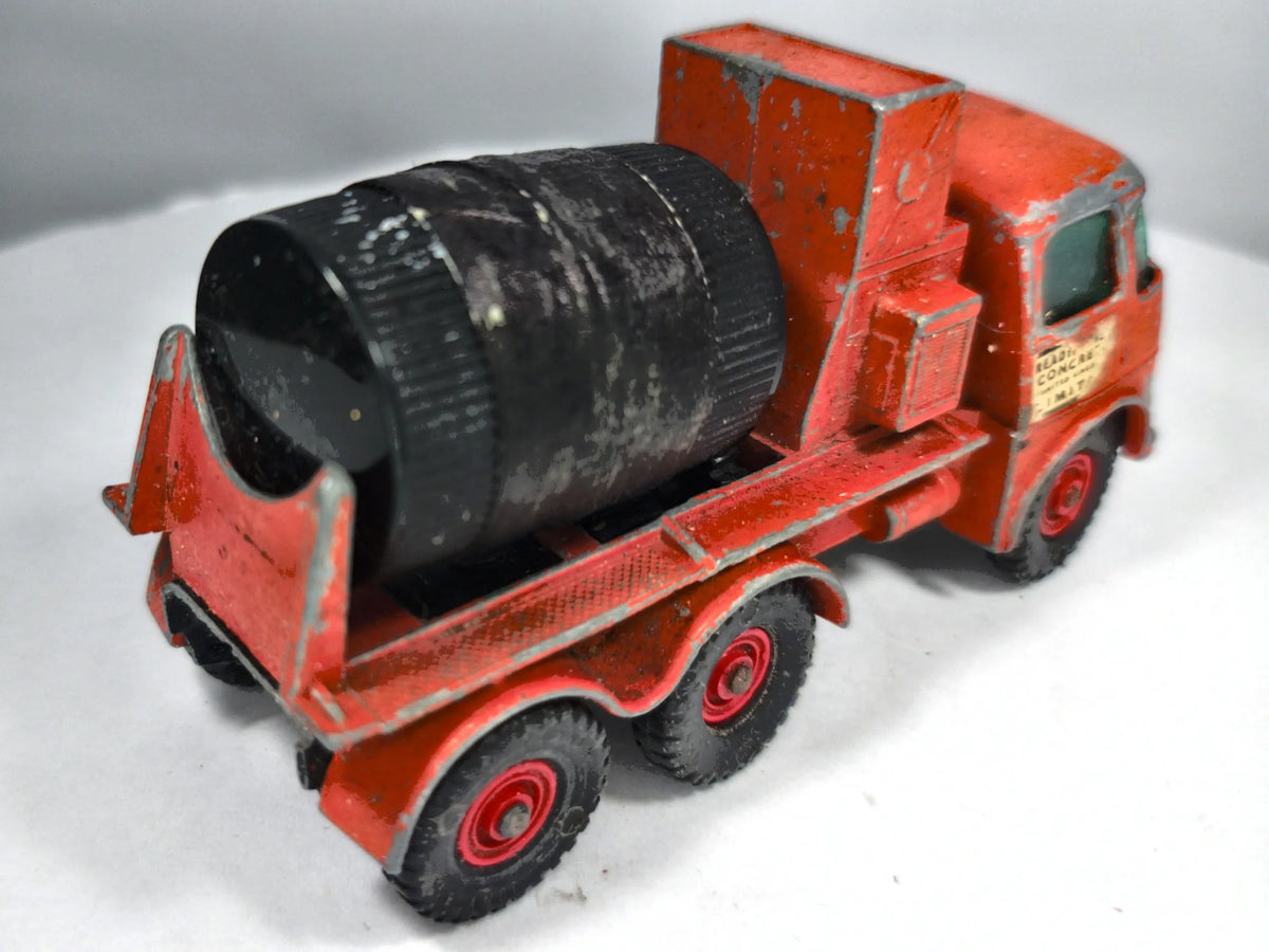 READY-MIX CONCRETE TRUCK Matchbox '60 Czerwony 1:43 Made in England – zdjęcie 3