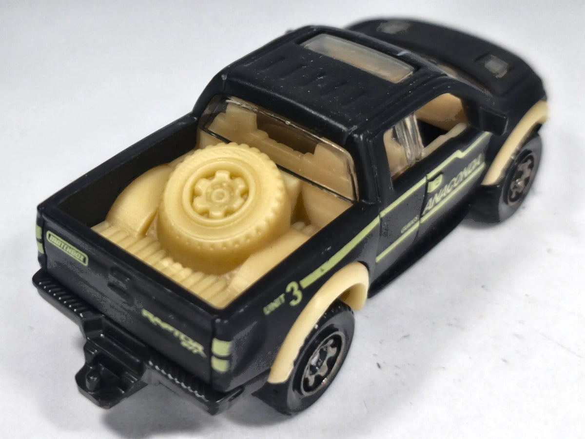 Ford F-150 SVT Raptor Matchbox 2010 2010 New Models 1:64 Pickup Luzak – zdjęcie 3