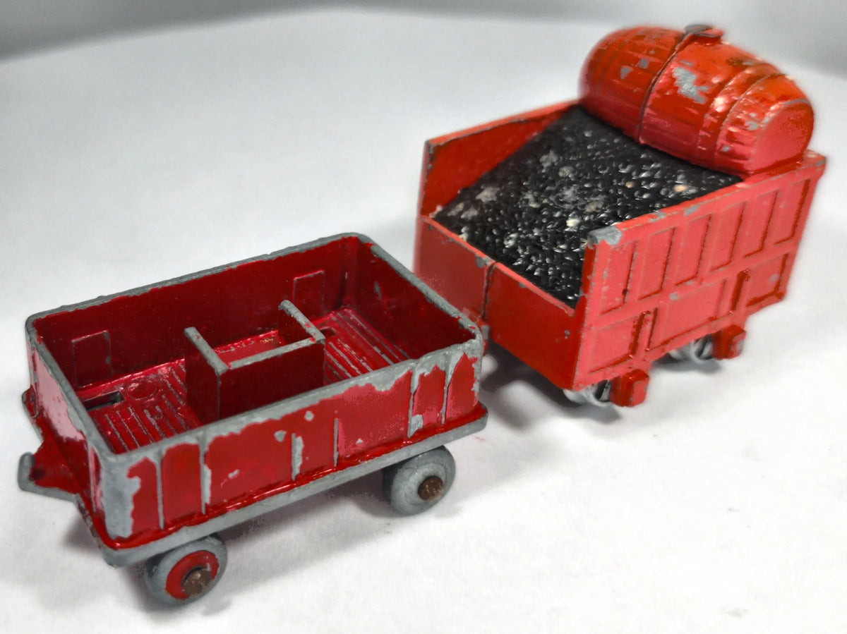 NODDY & HIS TRAIN WITH BIG EARS Budgie '60 Czerwony 1:64 Made in England – zdjęcie 3