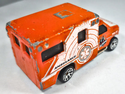 AMBULANCE, Matchbox 1996, Die cast 150, Pomarańczowy, 1:64, Resoraki – zdjęcie 3