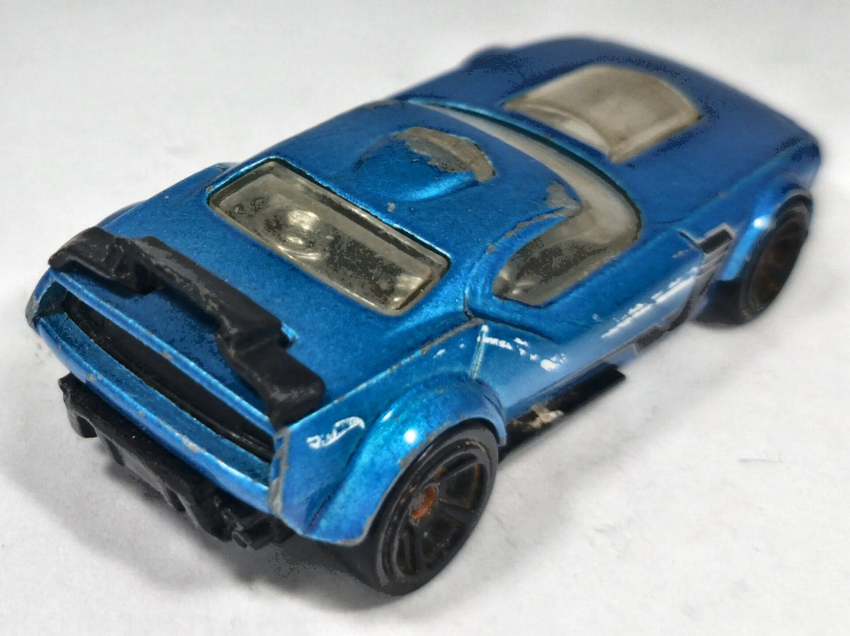 Fast Fish Hot Wheels 1:64 Luzak Niebieski – zdjęcie 3