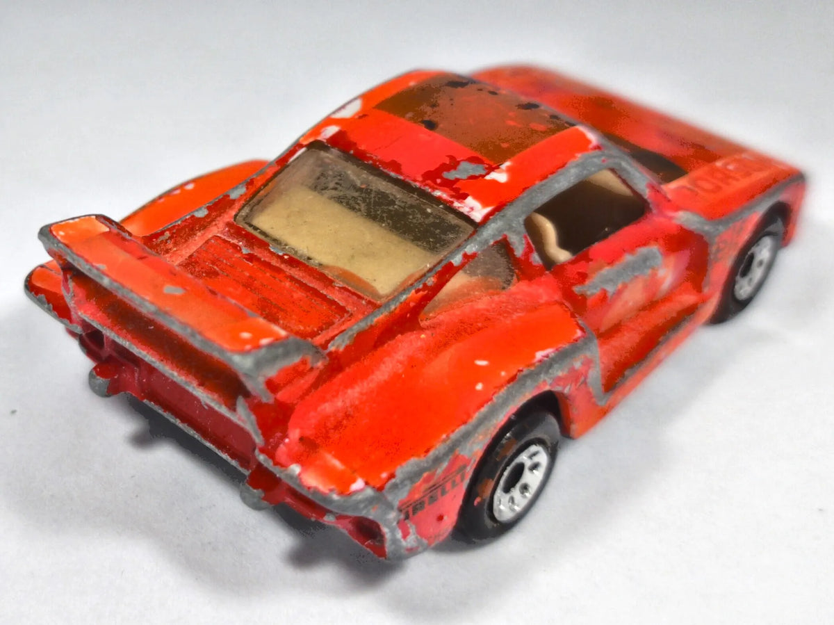 Porsche 935 Turbo Matchbox 1:64 Made in France Luzak Czerwony – zdjęcie 3