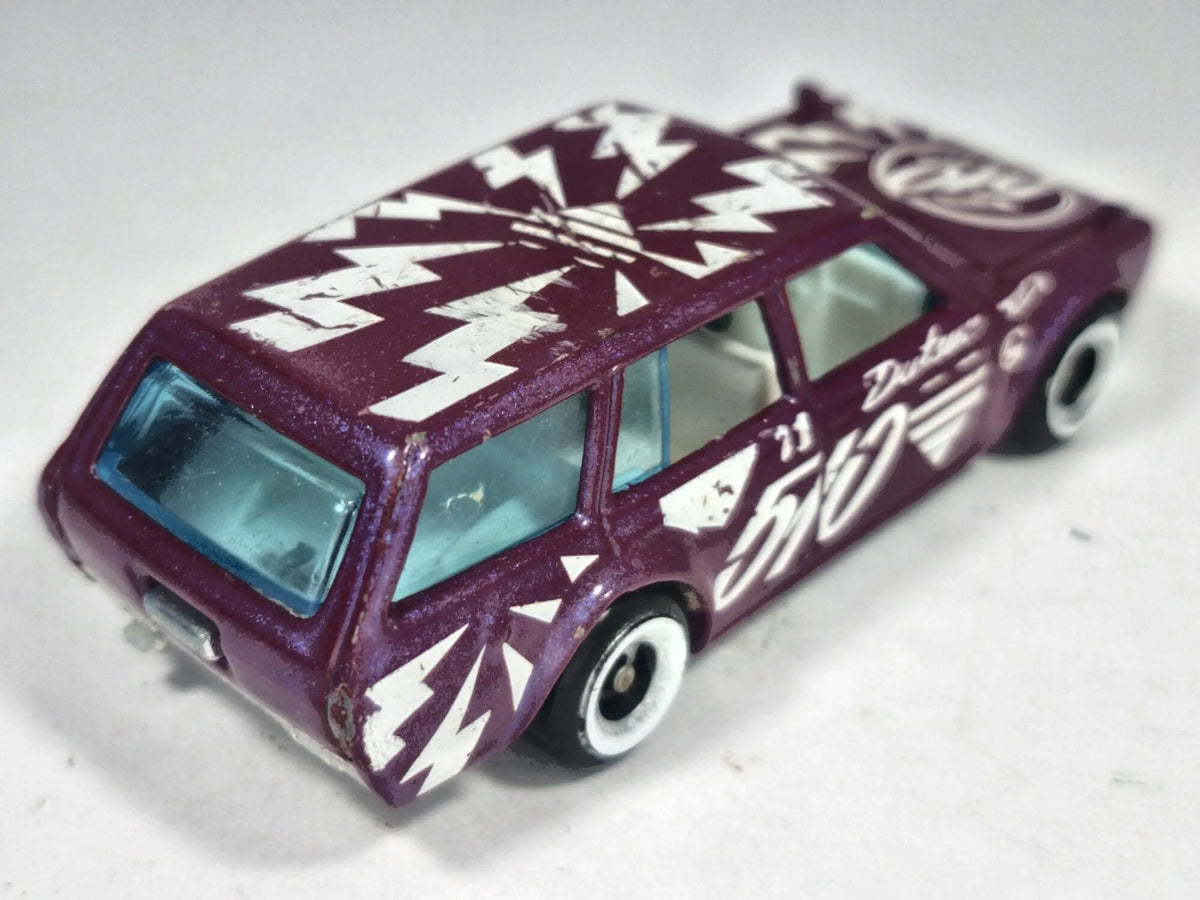 '71 DATSUN 510 WAGON, Hot Wheels 2012-'24, Die cast Fioletowy 1:64 Resoraki – zdjęcie 3
