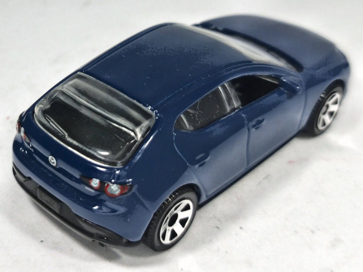 2019 Mazda3 Matchbox 2020 Mainline 1:64 Granatowy Rodzinny – zdjęcie 3