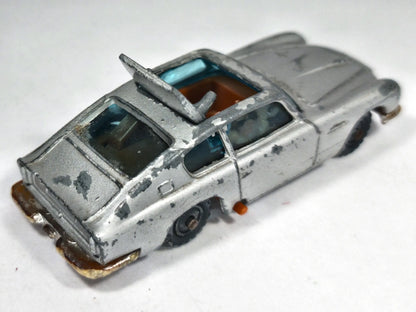 JAMES BONDS ASTON MARTIN Husky '50 Srebrny 1:64 Made in Gt Britain – zdjęcie 3