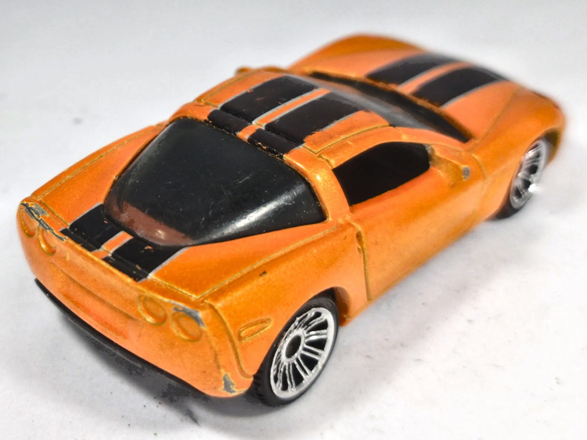 Chevrolet Corvette Matchbox 2003 1:60 Luzak Pomarańczowy – zdjęcie 3