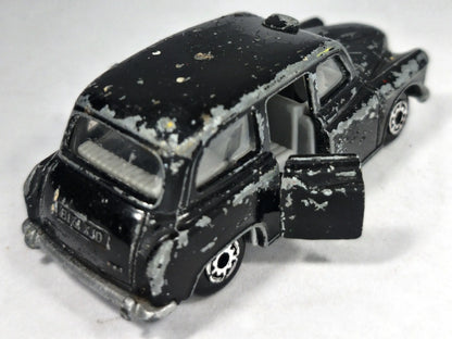TAXI FX4R Matchbox 1986 Czarny 1:60 2xMetal – zdjęcie 3