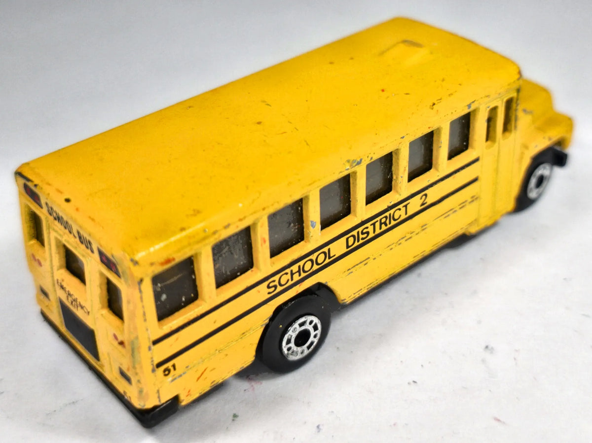 SCHOOL BUS / SCHOOL DISTRICT 2 Matchbox 1985 Żółty 1:120 – zdjęcie 3