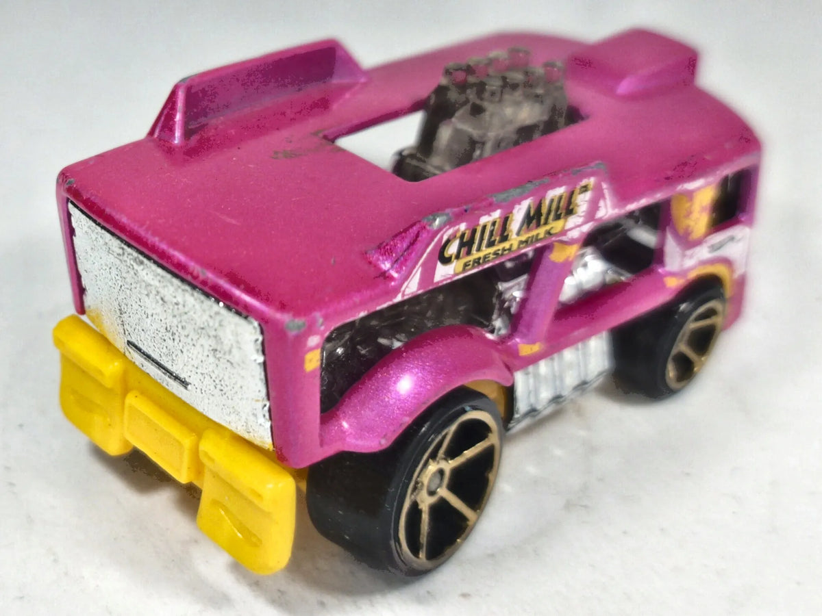 Chill Mill Hot Wheels 1999 2000 First Editions 1:64 Luzak Różowy – zdjęcie 3