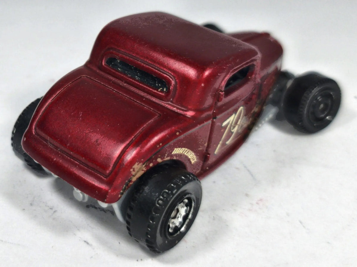 1933 Ford Coupe Matchbox 2017 1:64 Hot Rod 70 Luzak Czerwony – zdjęcie 3