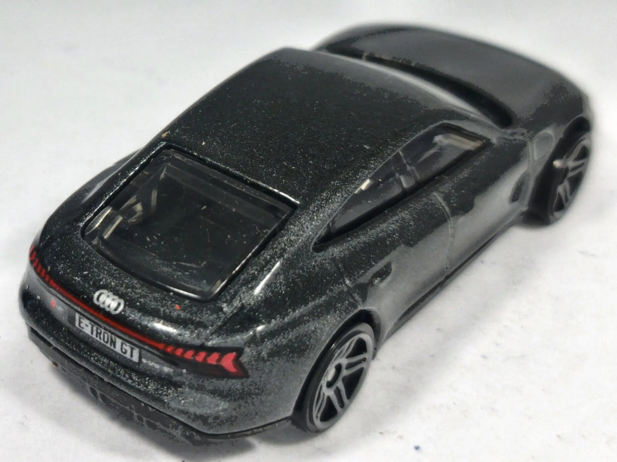 Audi RS E-Tron GT Hot Wheels 2021 HW Green Speed 1:64 Luzak Czarny – zdjęcie 3