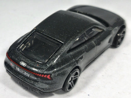 Audi RS E-Tron GT Hot Wheels 2021 HW Green Speed 1:64 Luzak Czarny – zdjęcie 3
