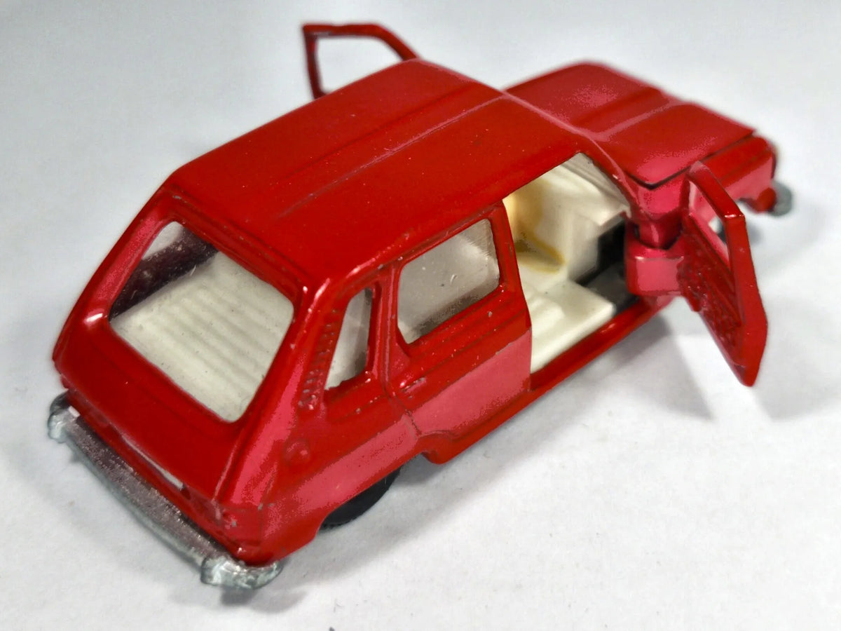 RENAULT 5 Guisval '70 Czerwony 1:48 Made in Spain – zdjęcie 3