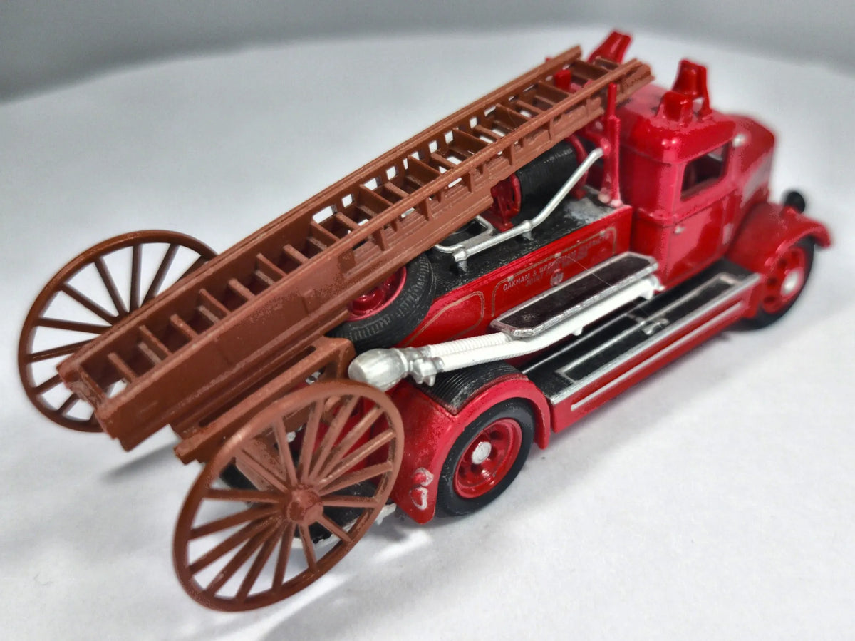 1938 DENNIS LIGHT FOUR, AmerCom 1938, Die cast, Czerwony, 1:64, Resoraki – zdjęcie 3