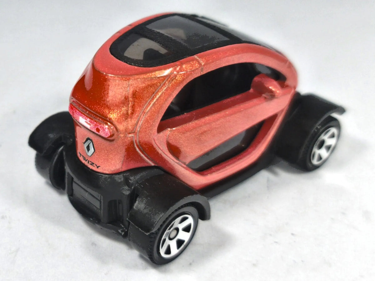 Renault Twizy Matchbox 2022 1:64 Czerwony Miejski – zdjęcie 3
