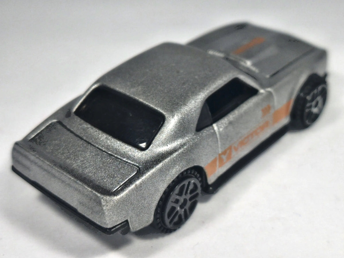 Jak Pontiac Firebird z 1976 r. Unbranded Die cast, Srebrny, 1:64, Resoraki – zdjęcie 3
