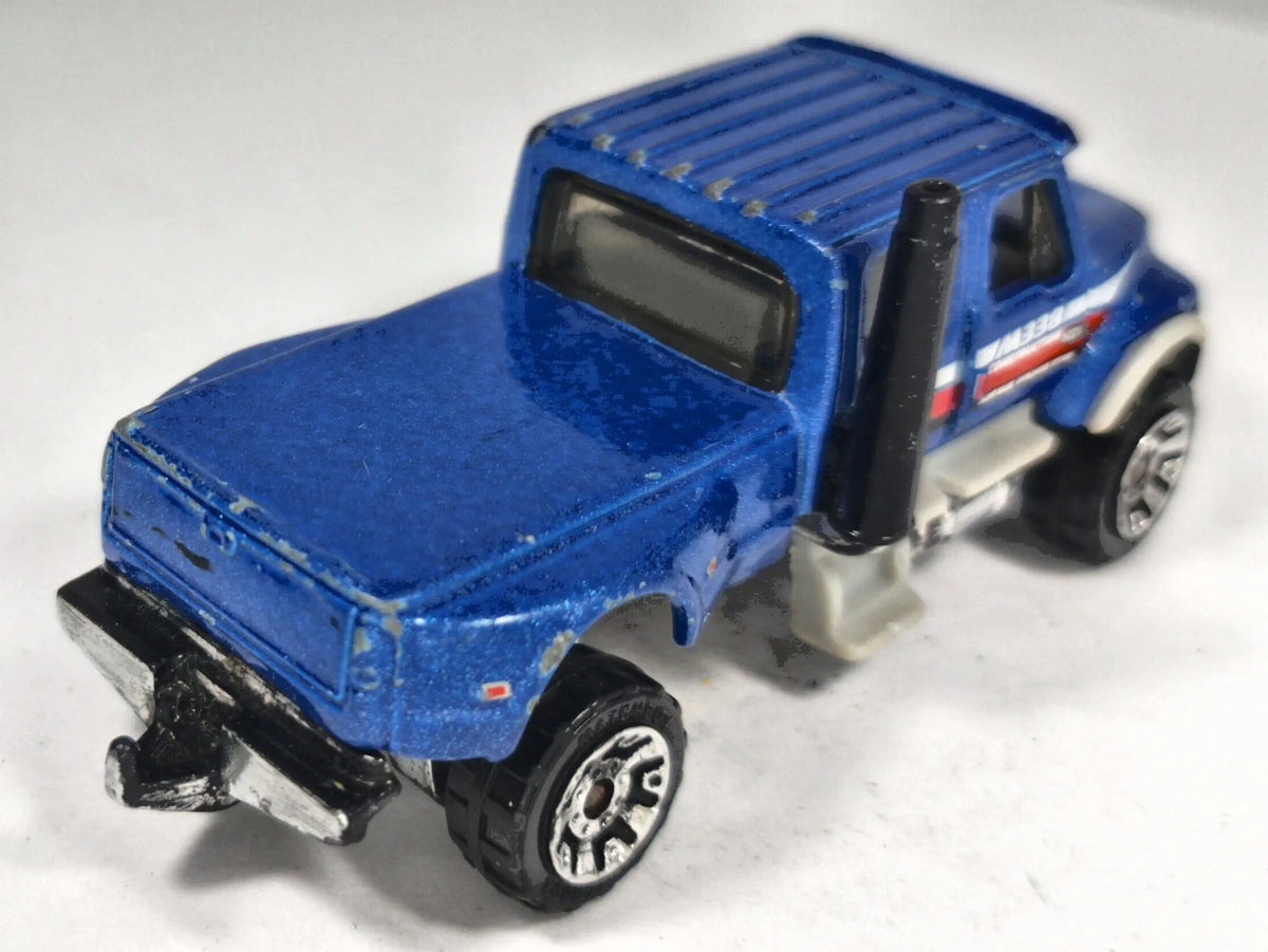 International CXT Matchbox 2005 First Editions 1:64 Pickup MUSCLE Luzak – zdjęcie 3