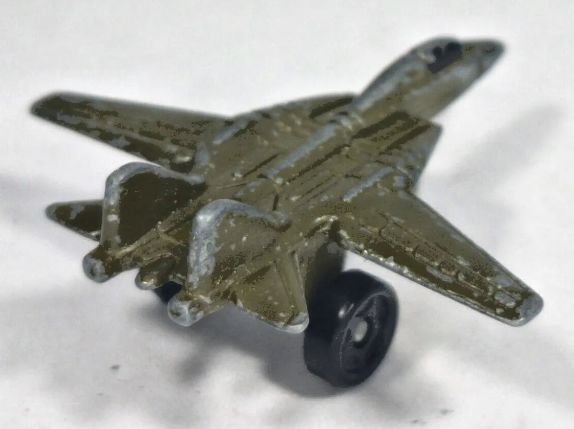 MIKOJAN MIG-29 FULCRUM, Unbranded Ok 1990, Die cast, Zielony 1:450 Resoraki – zdjęcie 3