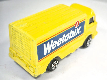 LEYLAND TERRIER TRUCK, Weetabix, Corgi, Die cast, Żółty, 1:64, Resoraki – zdjęcie 3
