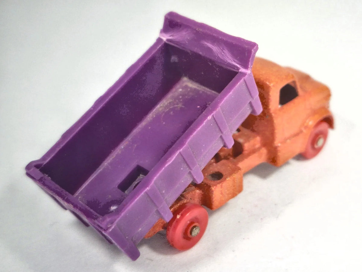 FORD N 1965 TRUCK, WYWROTKA, Mokes Lone Star, CBM 75, Pomarańczowy, 1:118 – zdjęcie 3