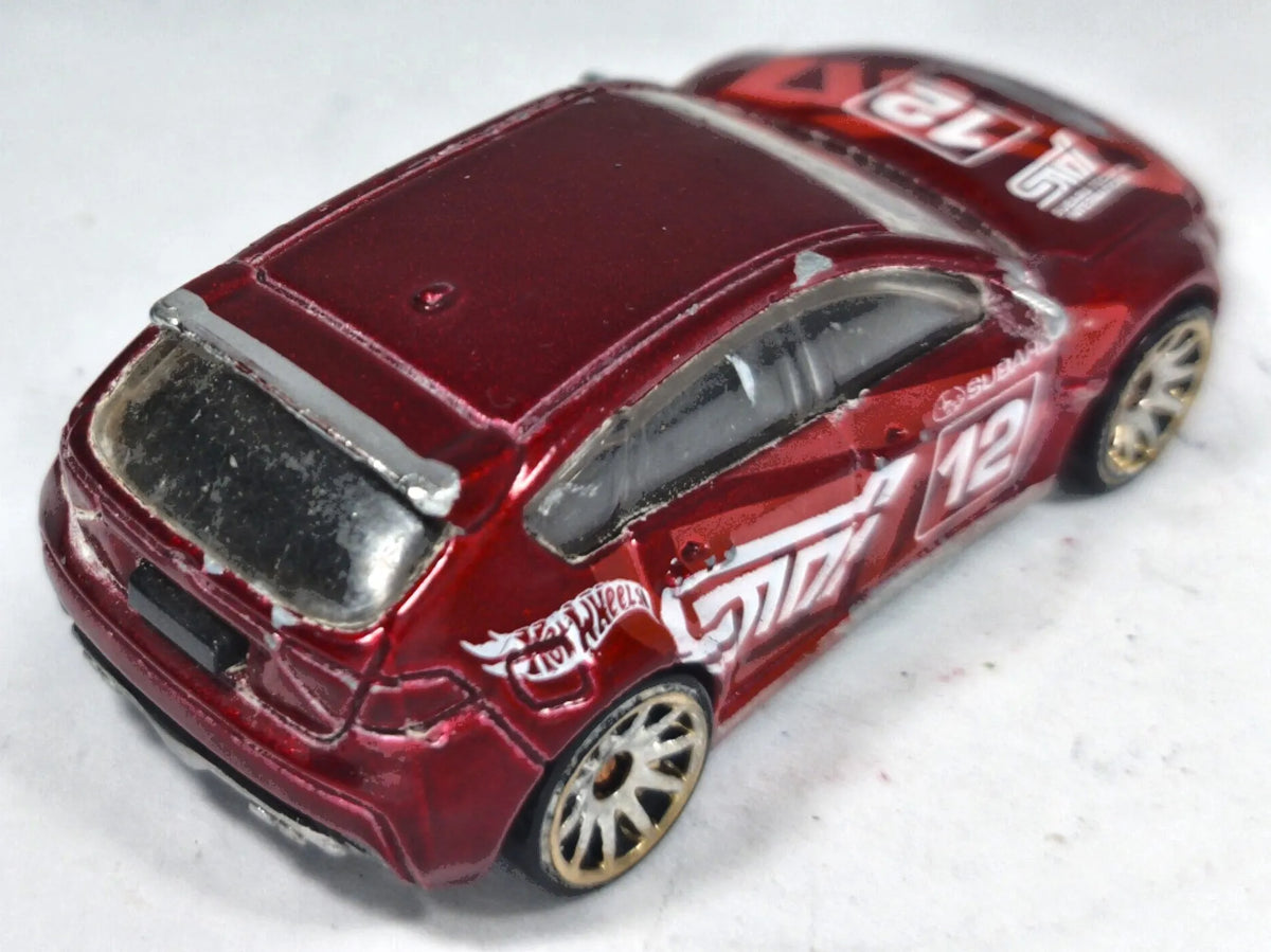Subaru Impreza WRX STi Hot Wheels 2001 1:64 12 Luzak Bordowy – zdjęcie 3