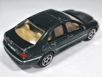 Mercedes-Benz C-Class Realtoy 1:55 Luzak Zielony – zdjęcie 3