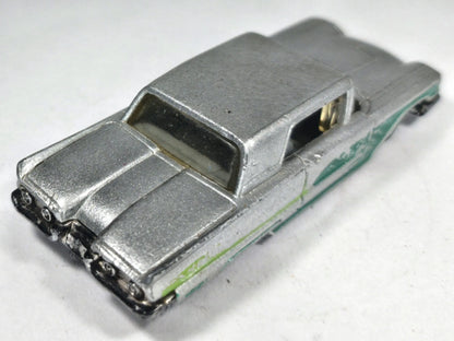 Ford Thunderbird 1958 Hot Wheels 2003 Mainline 1:64 Luzak Srebrny – zdjęcie 3