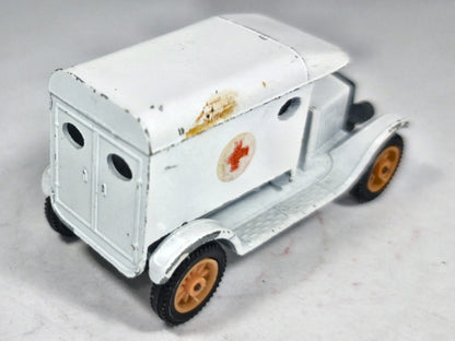 Ambulans T-Ford 1919 Efsi '70 Biały 1:50 Made in Holland – zdjęcie 3