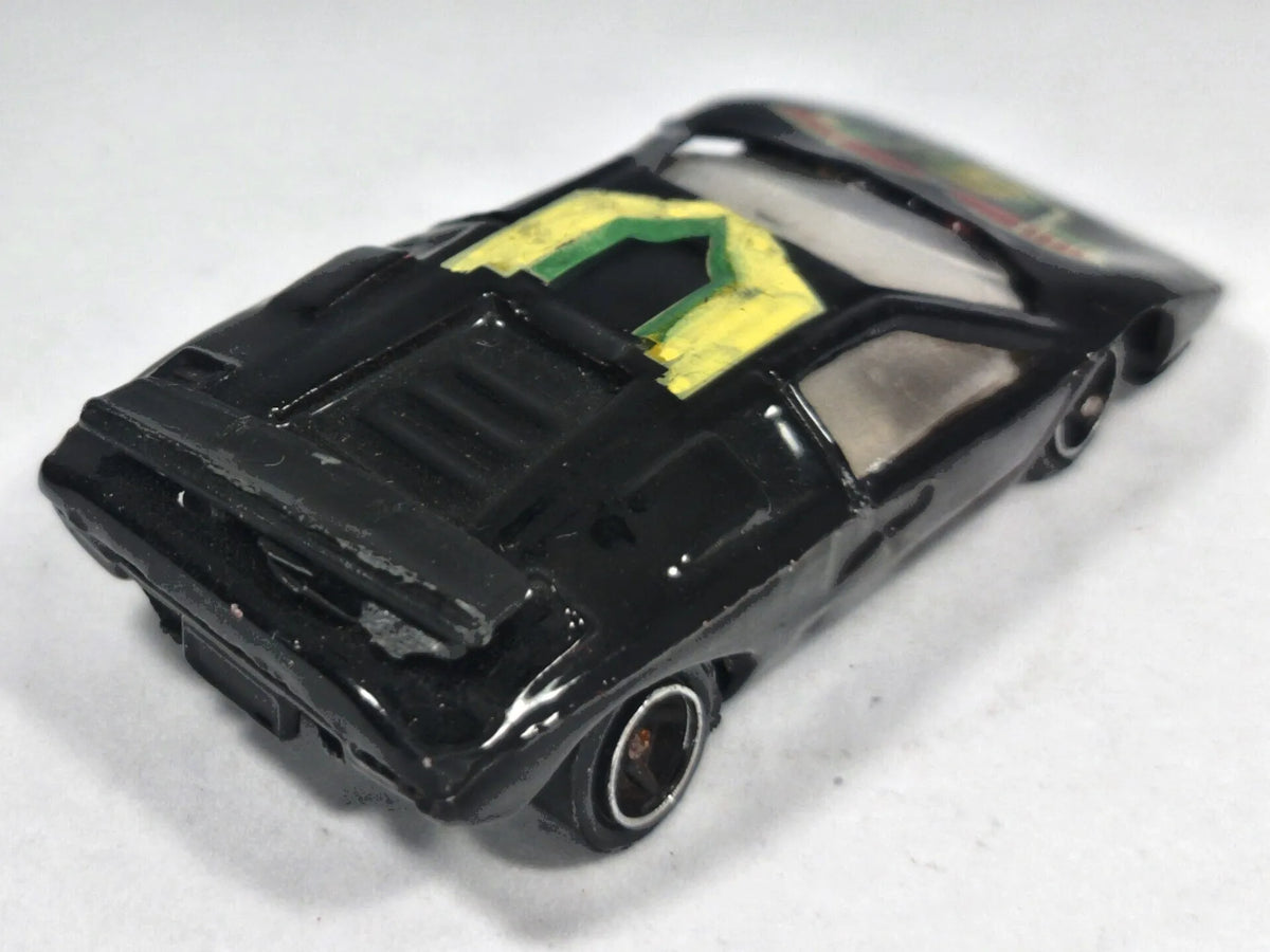 Lamborghini Countach Pioneer 1:64 5 Luzak Czarny Wyścig – zdjęcie 3