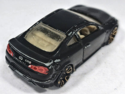 Infiniti G37 Hot Wheels 1:64 Luzak Czarny – zdjęcie 3