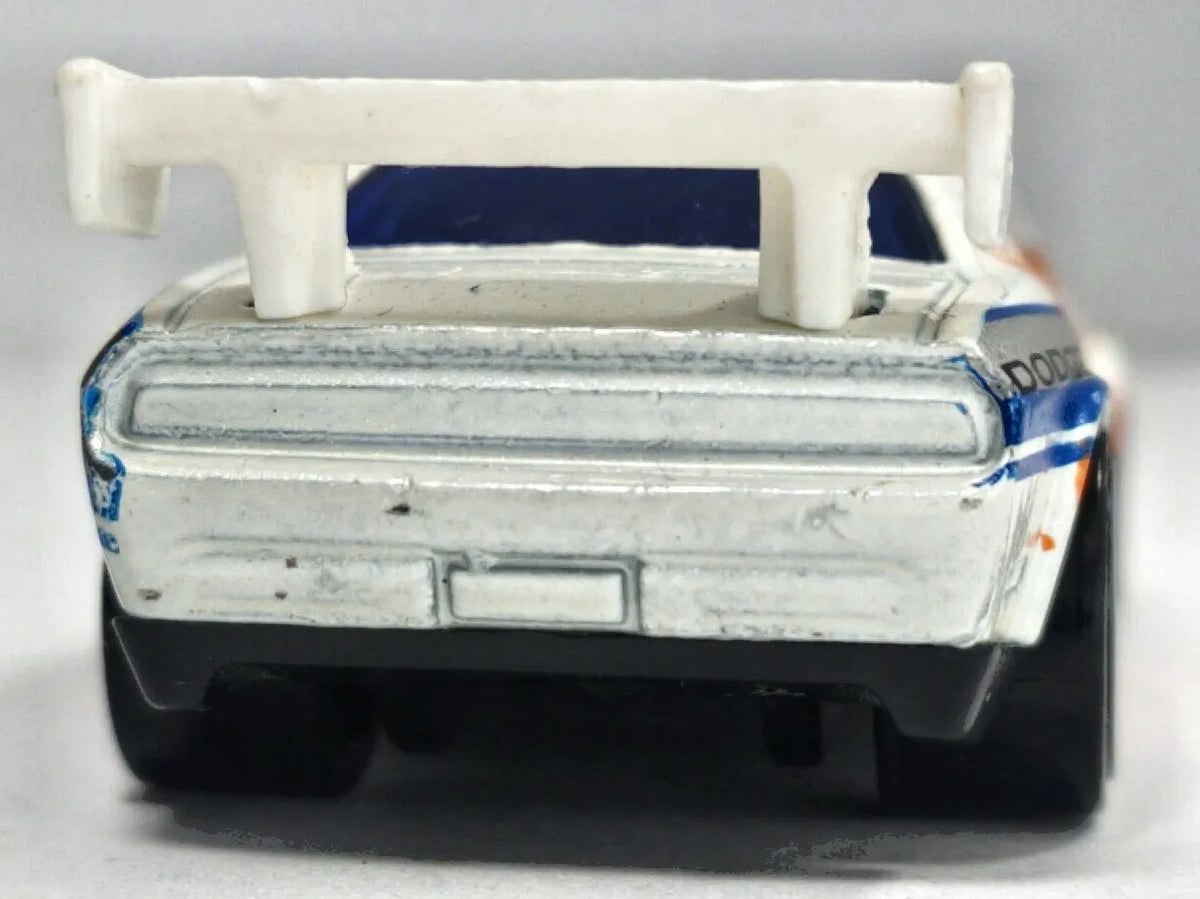 Dodge Challenger Drift Car Hot Wheels 1:64 MOPAR Luzak Biały – zdjęcie 6