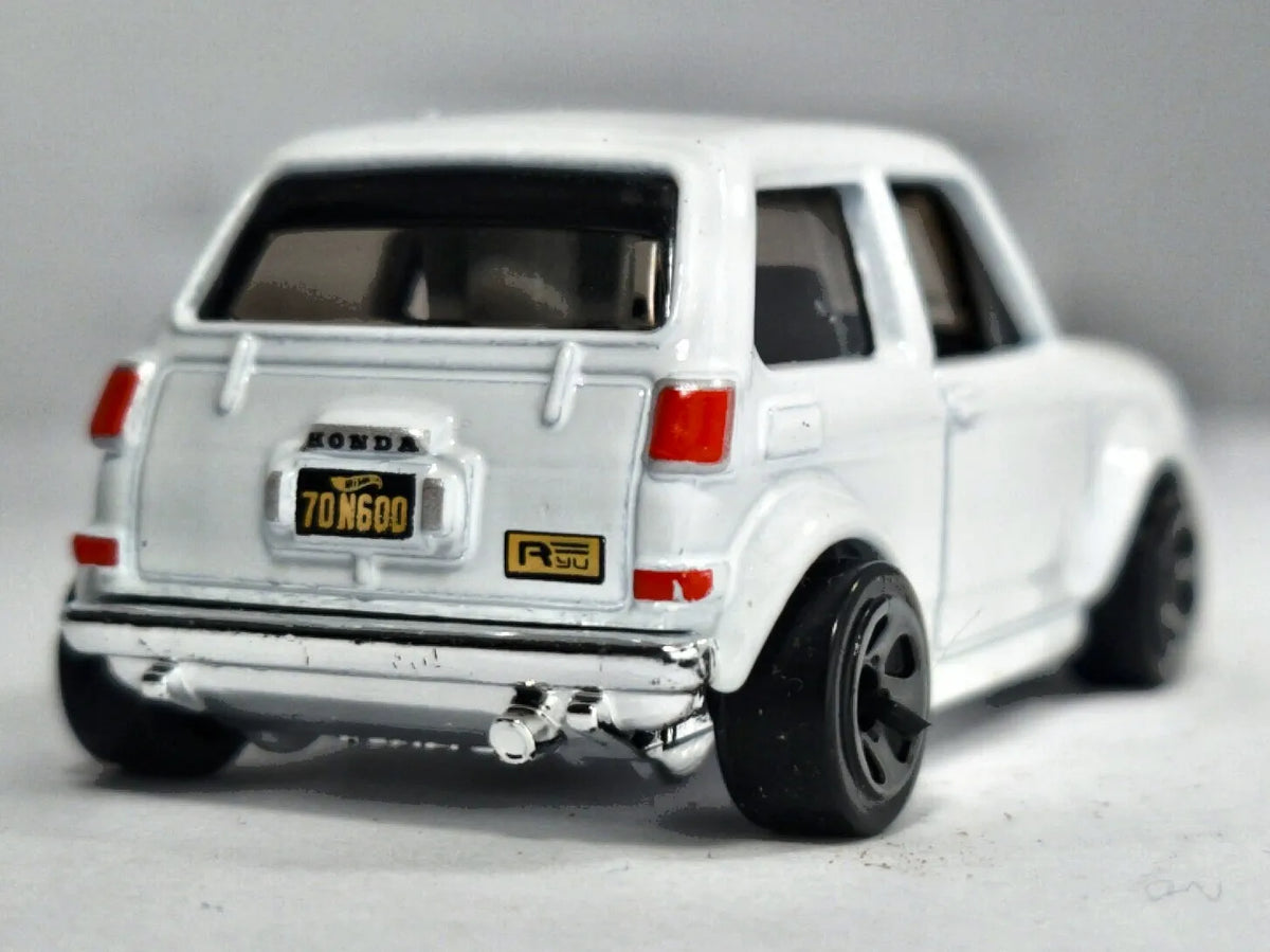 CUSTOM '70 HONDA N600 Mainline Hot Wheels 2020 Biały 1:64 – zdjęcie 6