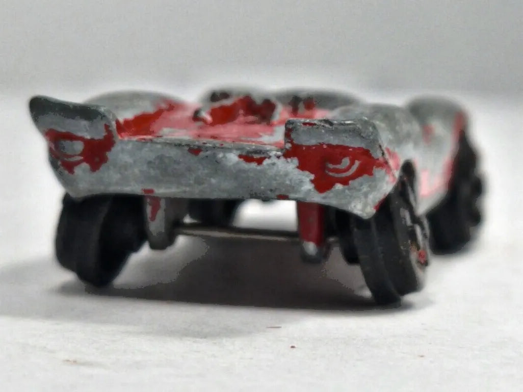 SAMOCHÓD SPORTOWY Playart '60 Srebrny 1:72 – zdjęcie 6