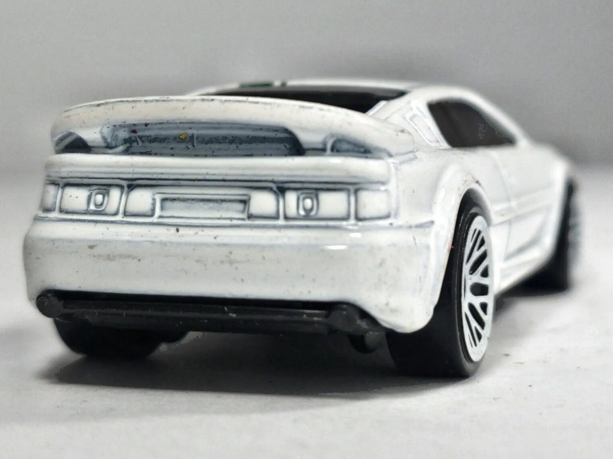 Lotus Esprit Hot Wheels 2001 1:64 Luzak Biały – zdjęcie 6