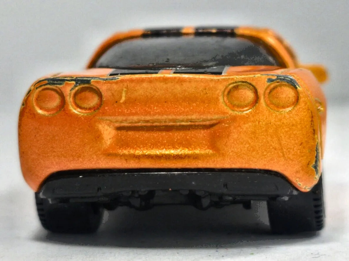 Chevrolet Corvette Matchbox 2003 1:60 Luzak Pomarańczowy – zdjęcie 6