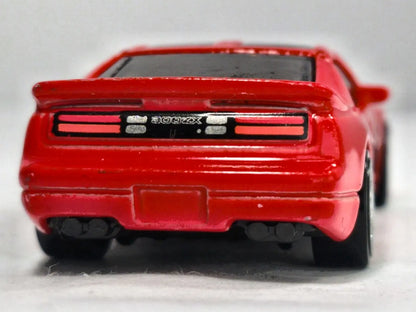 Nissan 300ZX TT Hot Wheels 2018 1:64 Coupe Luzak Czerwony Sportowy – zdjęcie 6