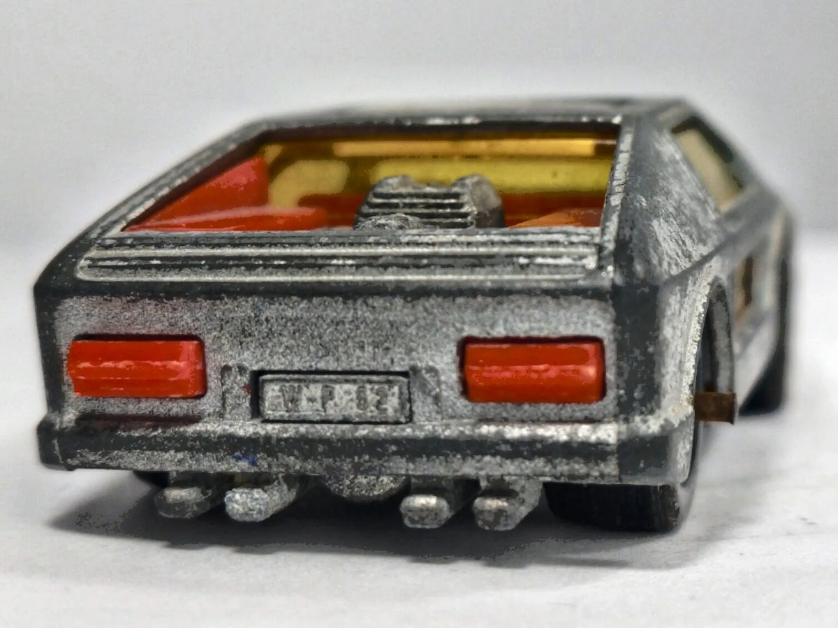 Maserati Boomerang SIKU 1:55 Made in Germany Concept car Luzak Srebrny – zdjęcie 6