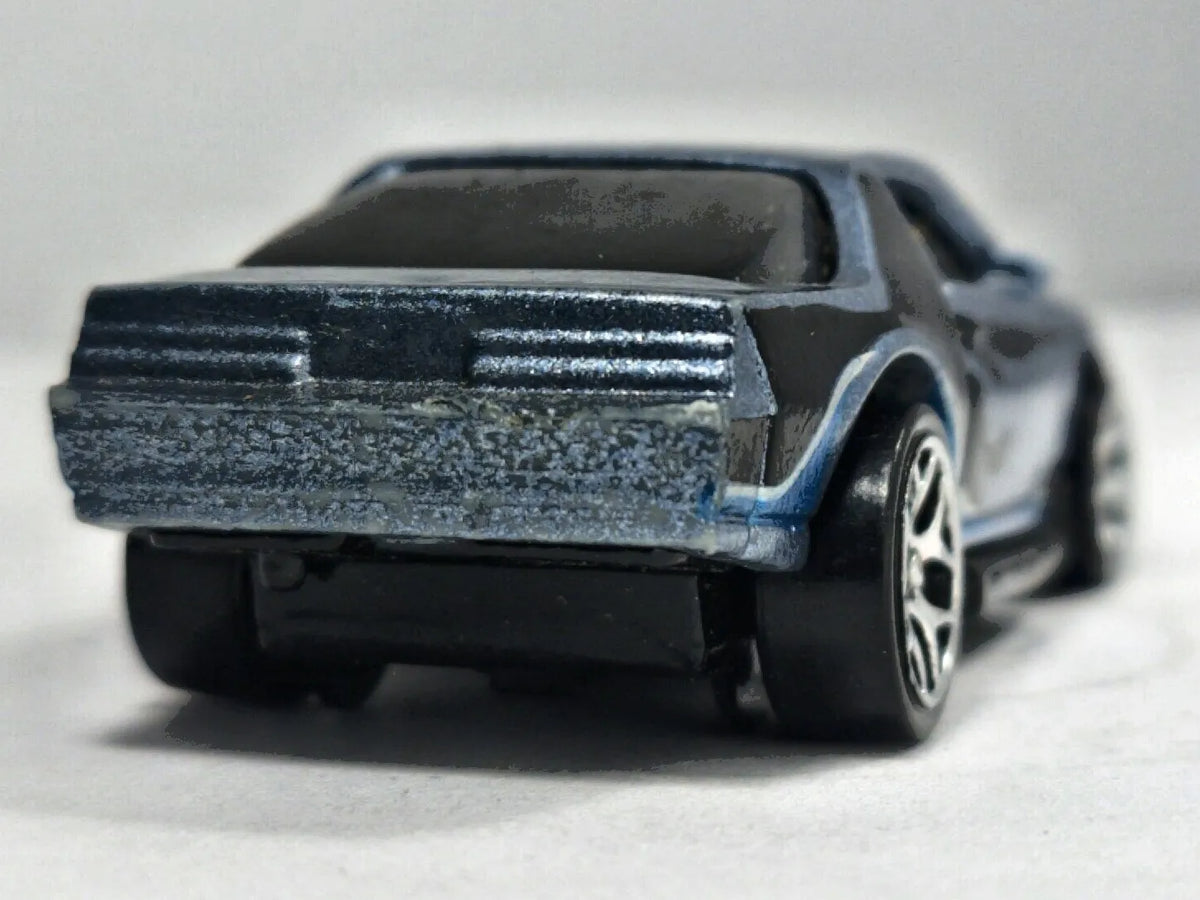 Chevrolet Camaro Z28 Hot Wheels 1983 1:64 Luzak Niebieski Vintage Model – zdjęcie 6