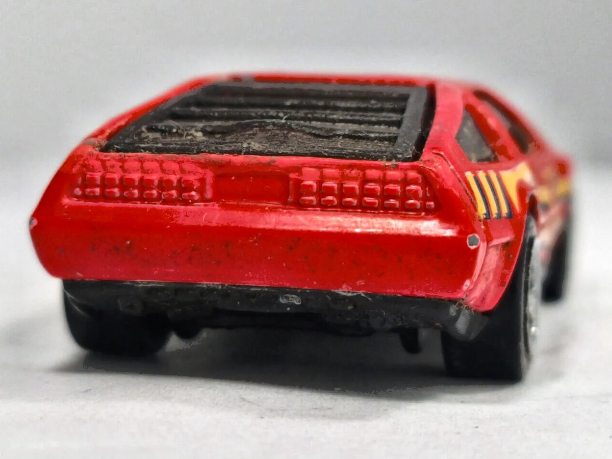 Torque Twister Hot Wheels 2009 HW Racing 1:64 10 Luzak Czerwony – zdjęcie 6