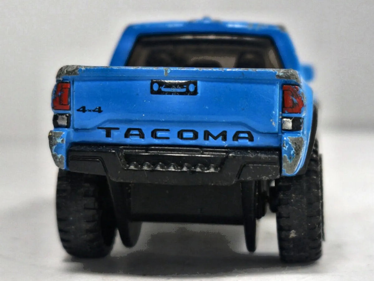 '20 Toyota Tacoma Hot Wheels 2021 1:64 Pickup Luzak Niebieski – zdjęcie 6